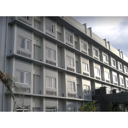 Microtel Inn & Suites By Wyndham San Fernando San Fernando  Bagian luar foto