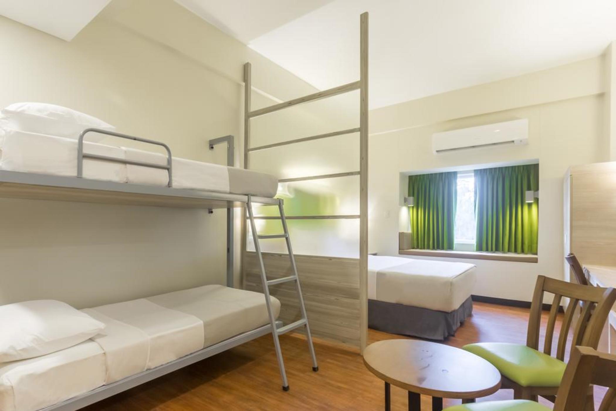 Microtel Inn & Suites By Wyndham San Fernando San Fernando  Bagian luar foto